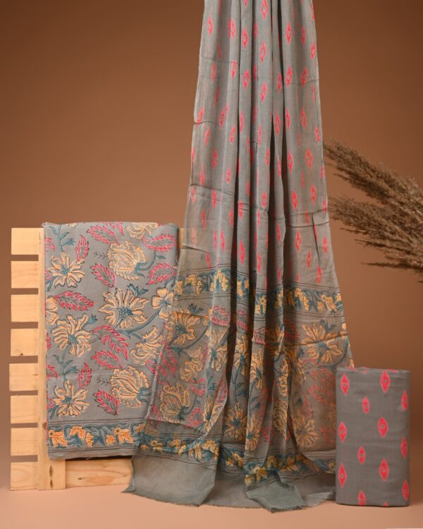 Cotton Suit with Chiffon Dupatta