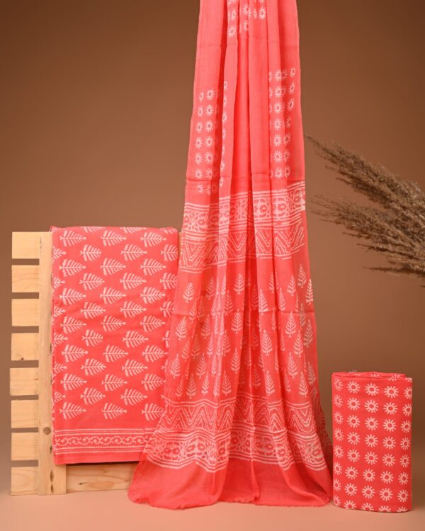 Cotton Suit with Chiffon Dupatta