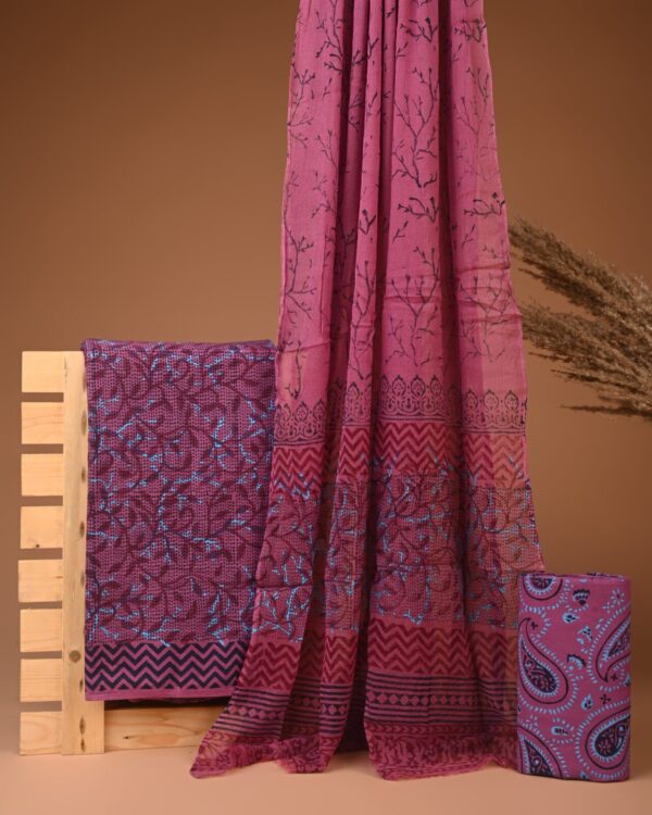 Cotton Suit with Chiffon Dupatta